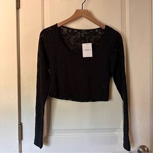 Forever 21 Black Lace Long Sleeve Cropped Top